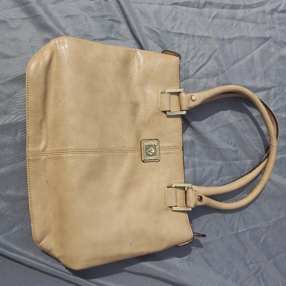 Shoulder bag
